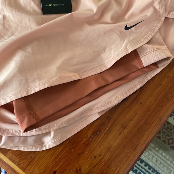 NWT Nike Athletic Shorts - Picture 6 of 6